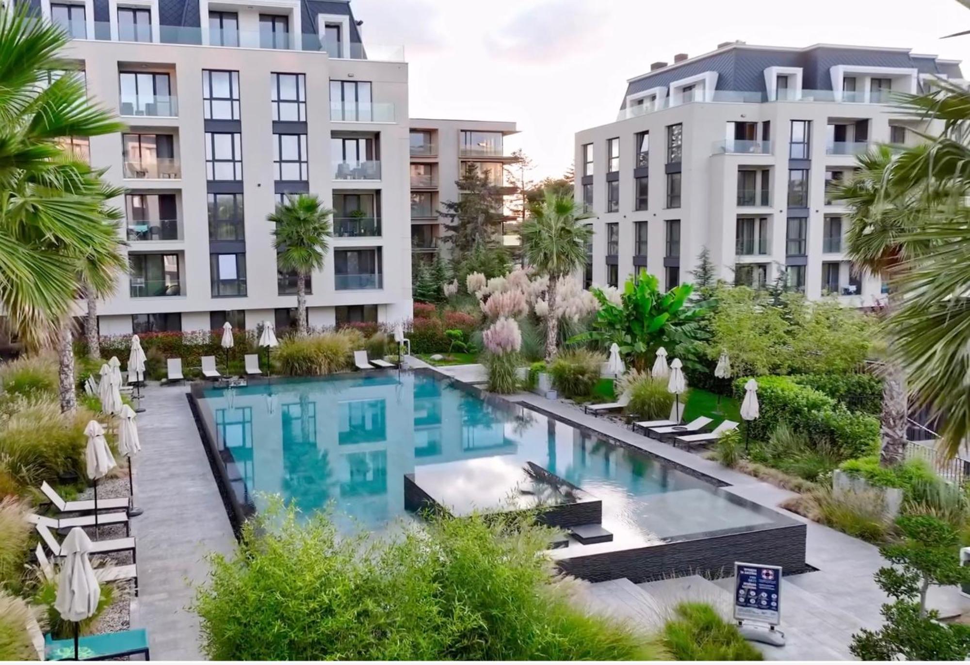 Exclusive St Constantine Suites Св. Св. Константин и Елена Екстериор снимка