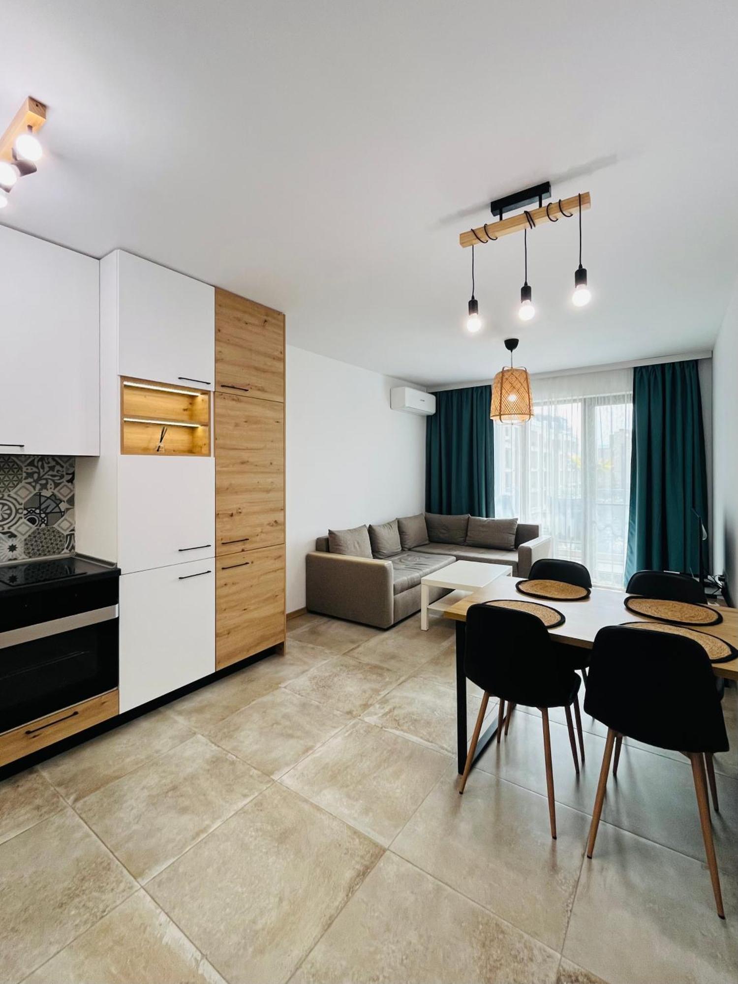 Exclusive St Constantine Suites Св. Св. Константин и Елена Екстериор снимка
